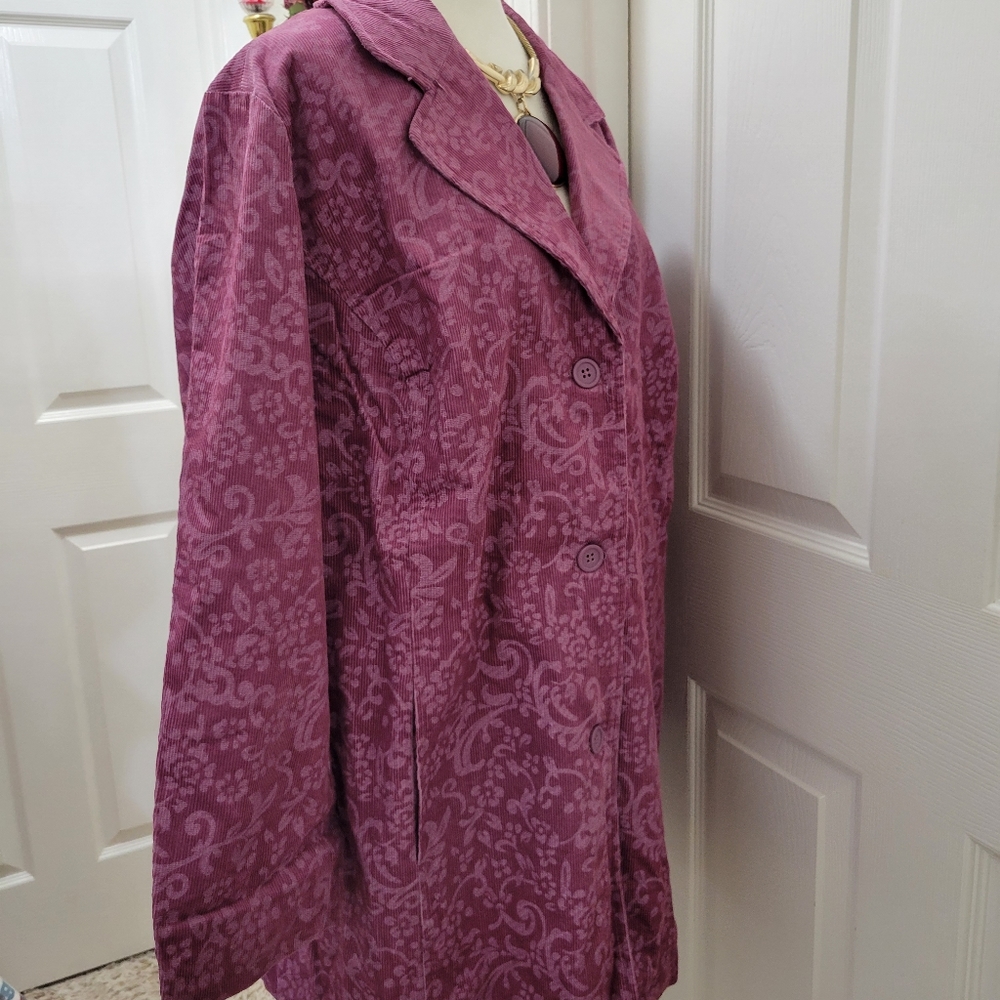 Jacket - Picture 9 of 12